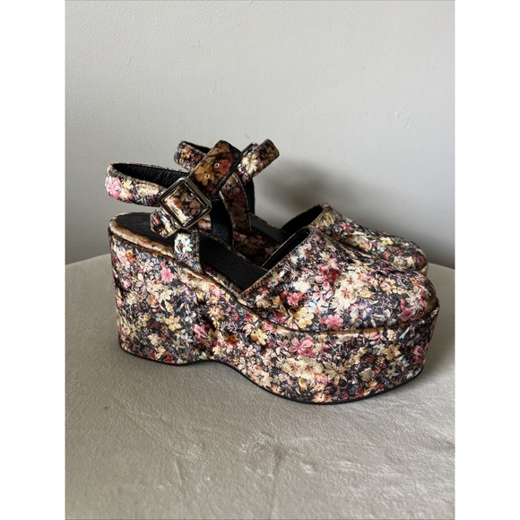 Jeffrey Campbell Shoes - JEFFREY CAMPBELL Bohemian Platform Wedge Sandal in Velour Floral Size 9 Romantic